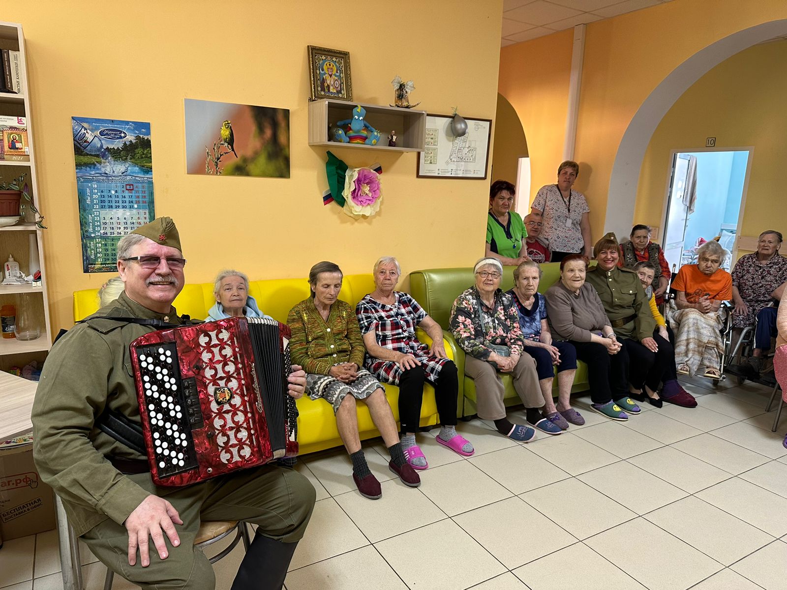 Поздравление ветеранов 